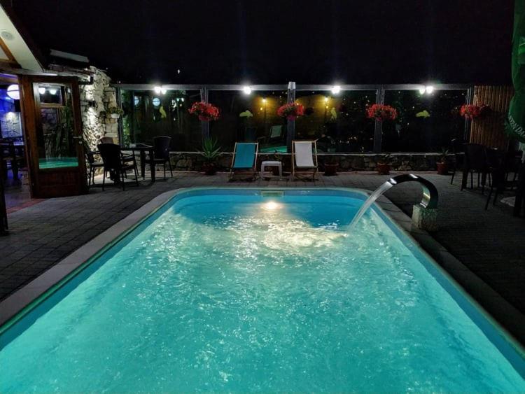 Kruševo Hotel Vilagora Krushevo المظهر الخارجي الصورة